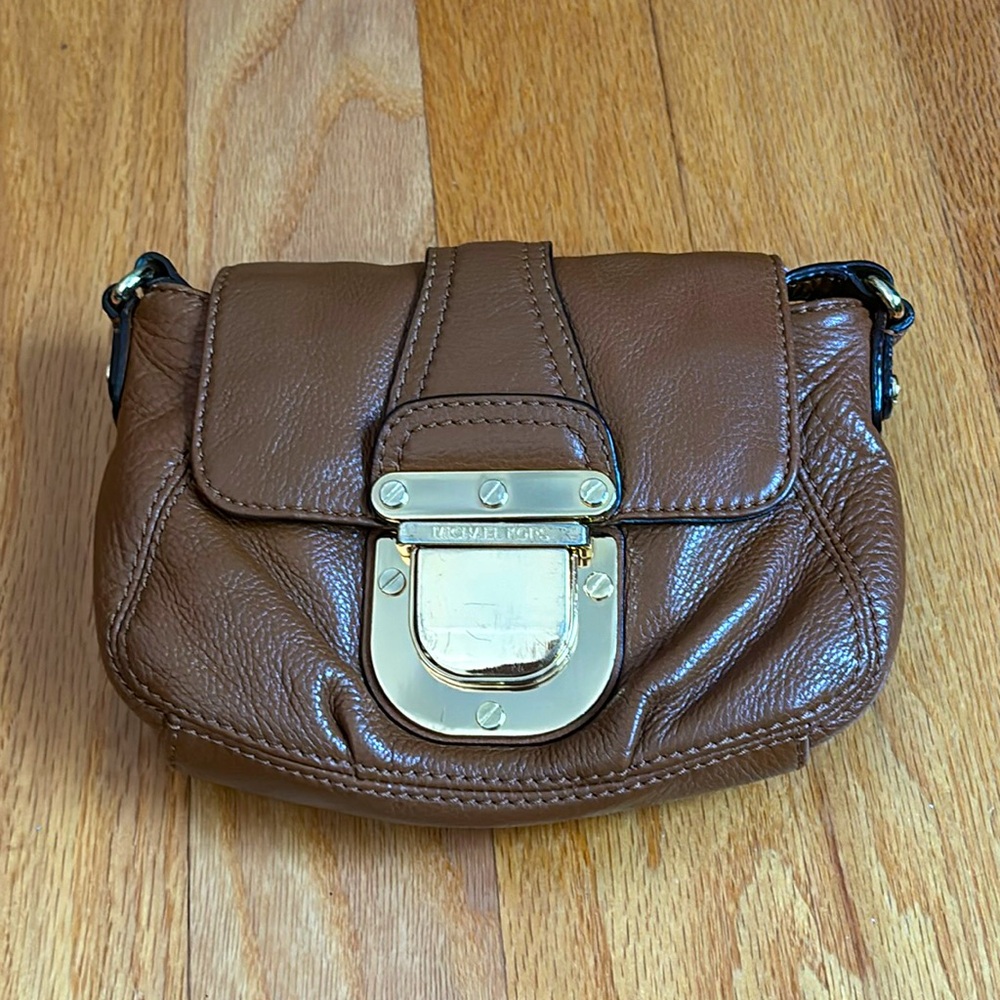 Michael Kors Crossbody